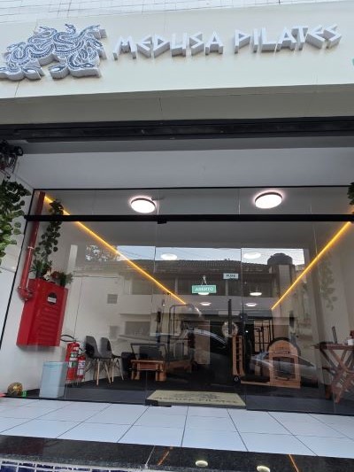 Fachada estudio Medusa Pilates em Guarulhos